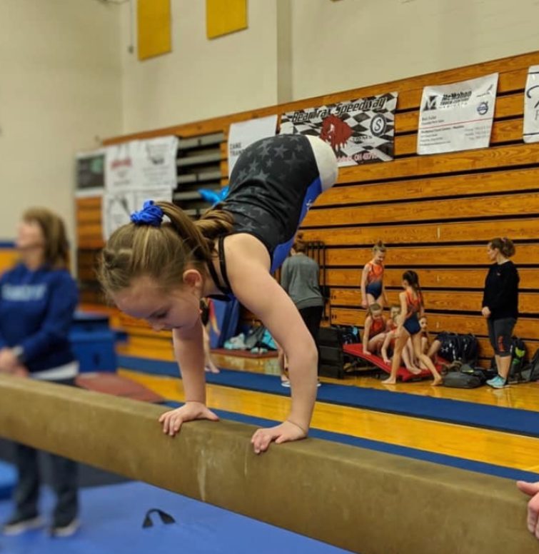 Little girl with a big future: 8-year-old girl born without both legs was able to conquer gymnastics