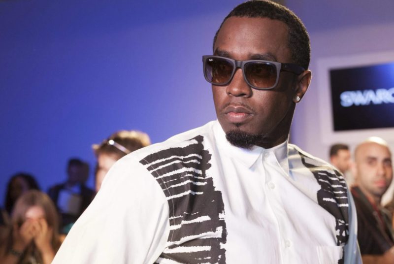 Star of the 2000s rapper P. Diddy shares a rare family photo with all 7 of his children from different wives